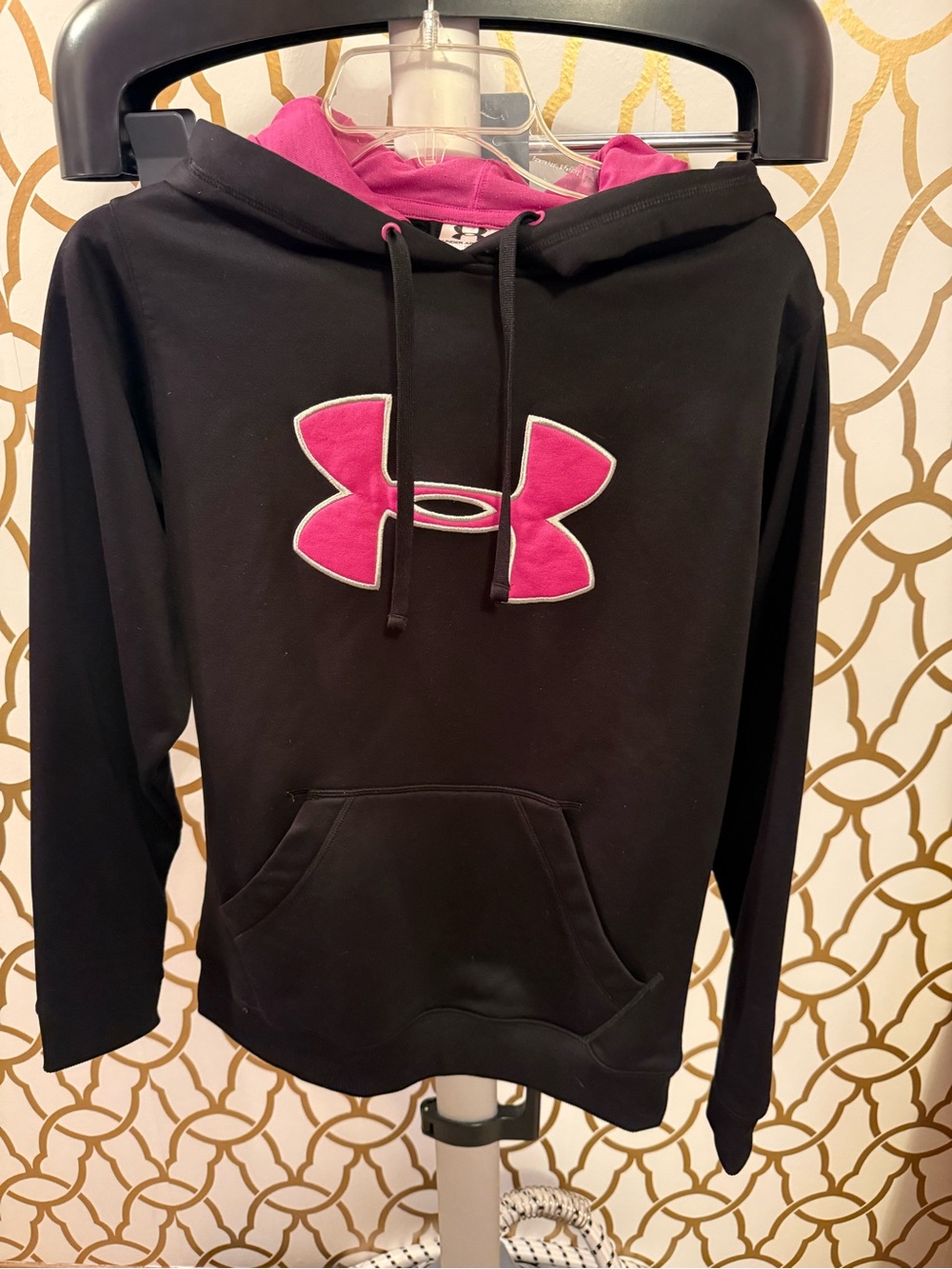 Under Armour Black Hoodie with Pink Accents Women’s size medium
